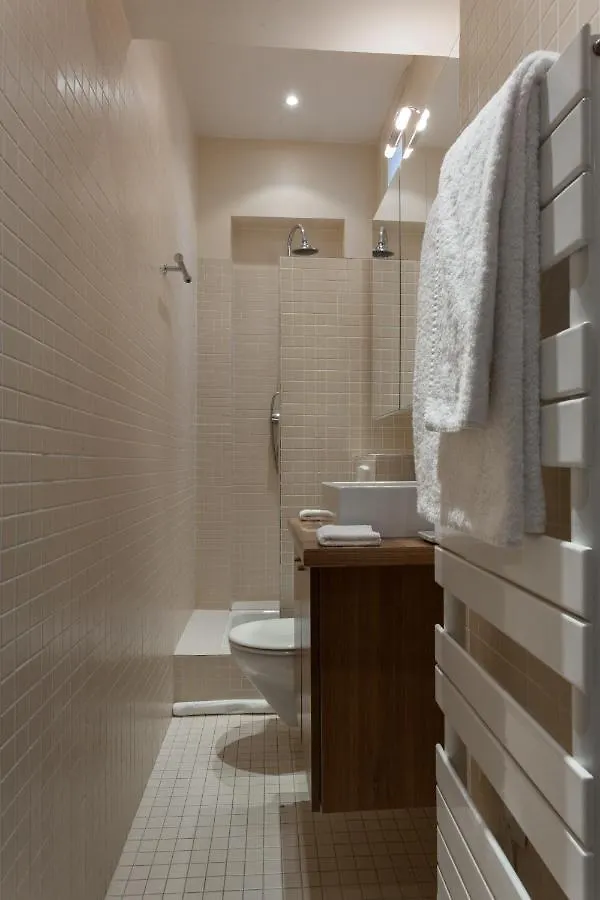 Apartamento Rue De Varenne II By Onefinestay Paris França
